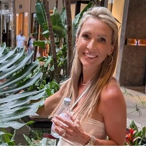 Meet your Posher, Stacy